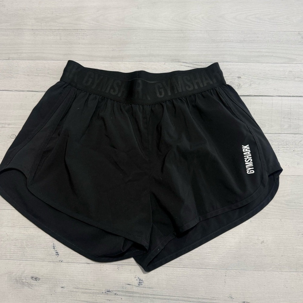 Gymshark training loose fit shorts black womens size small